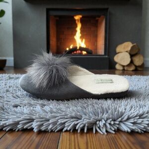 PATRICIA GREEN PRETTY POUF SLIPPER SIZE 10